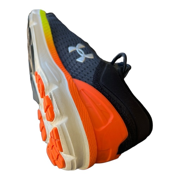 Under Armour Under Rmour Charged Intake Running Shoes Size 8.5. - Picture 7 of 9